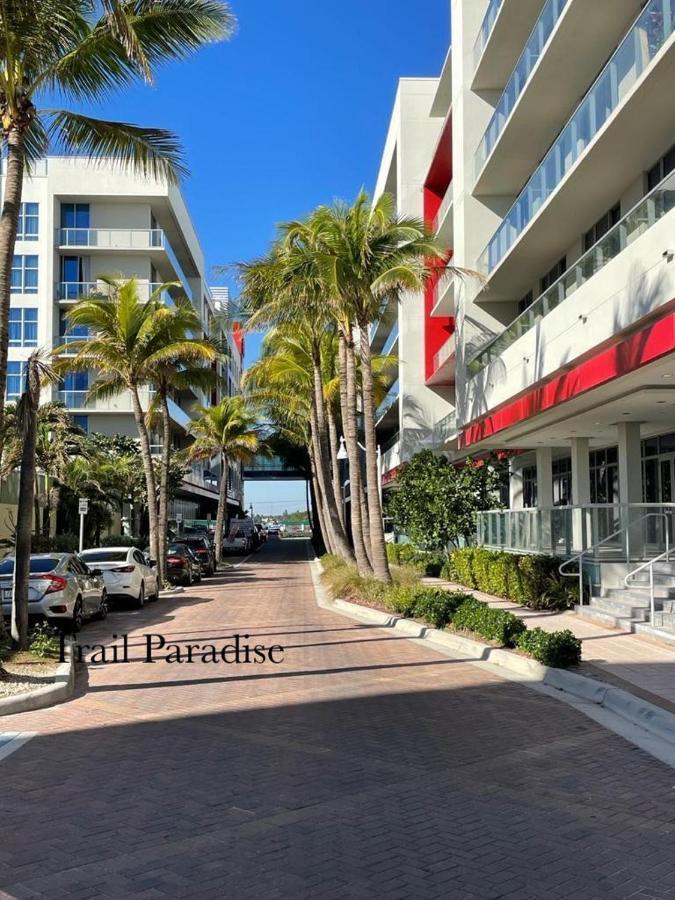 Costa Hollywood Steps To Beach Екстериор снимка