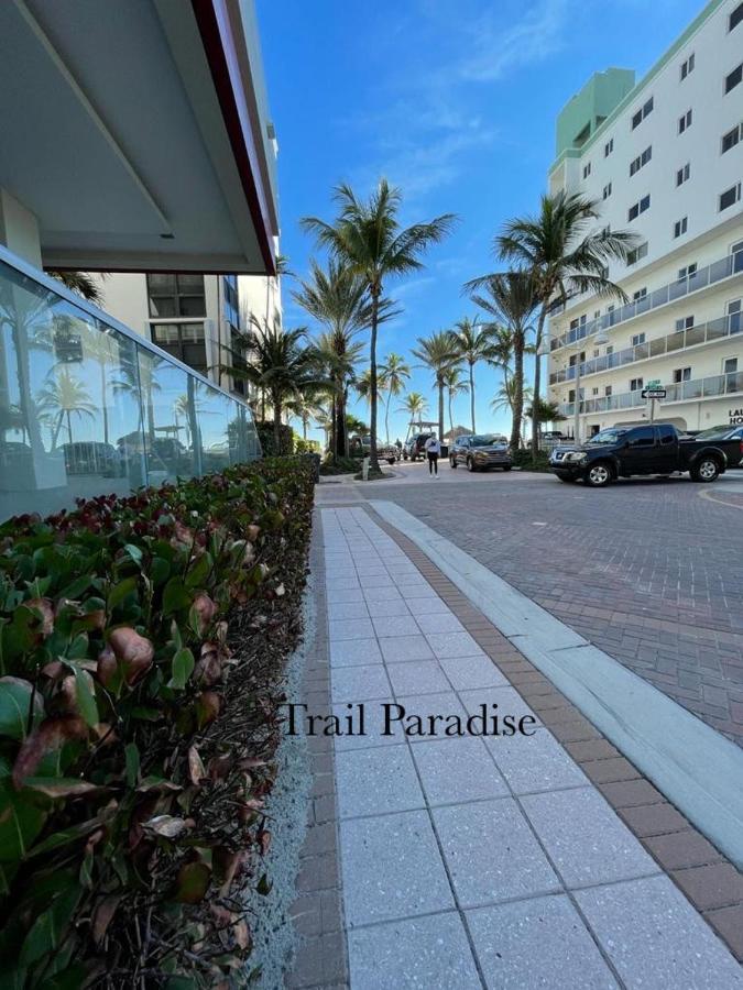Costa Hollywood Steps To Beach Екстериор снимка
